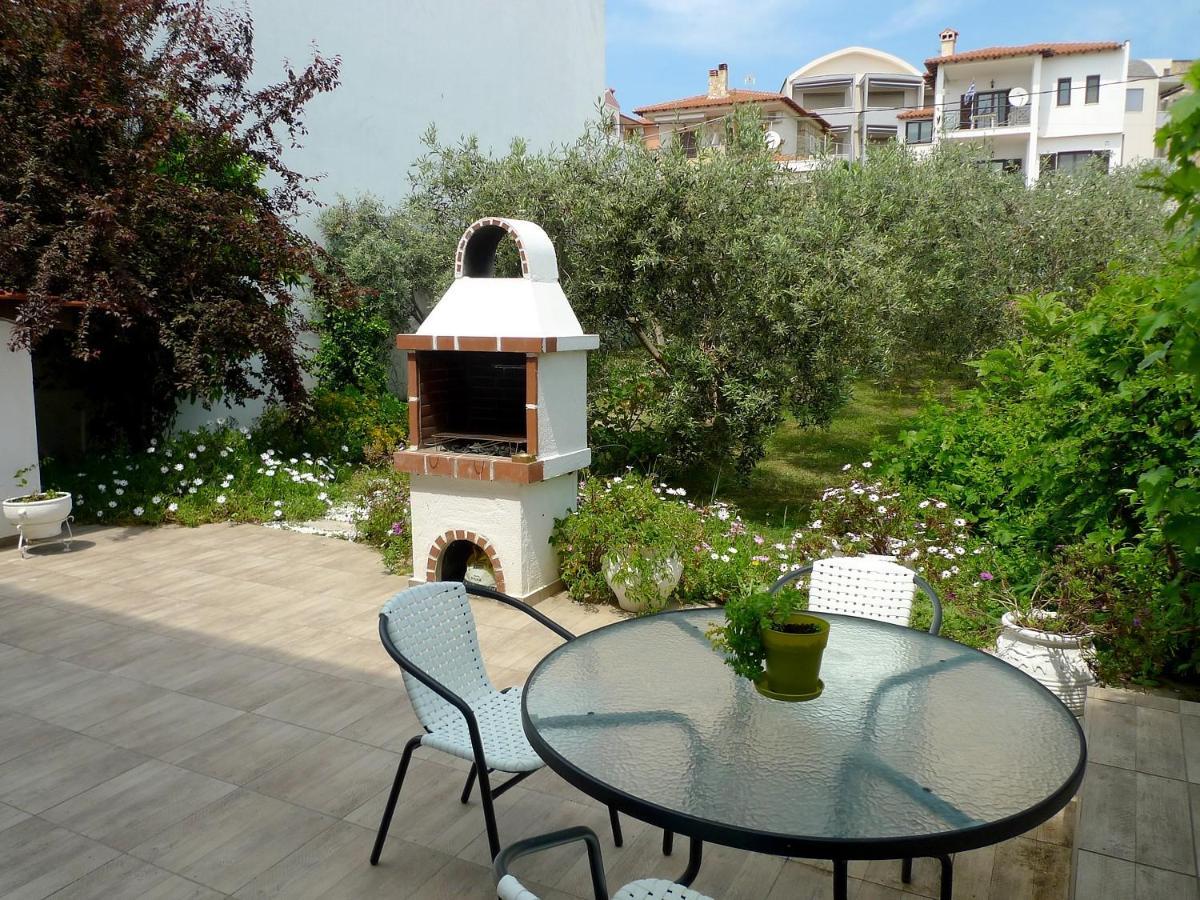 דירות ניקיטי Christina'S Sea House מראה חיצוני תמונה