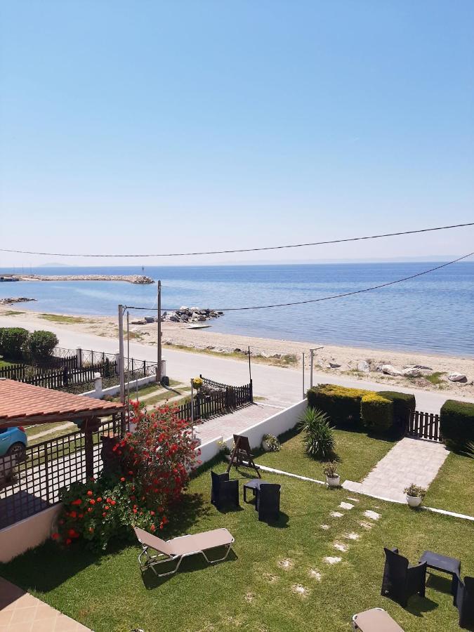 דירות ניקיטי Christina'S Sea House מראה חיצוני תמונה