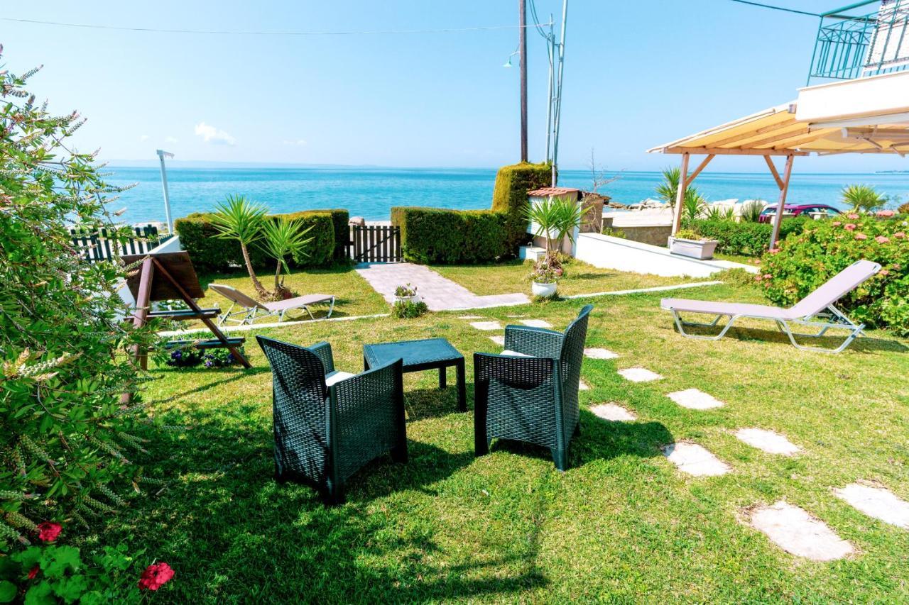 דירות ניקיטי Christina'S Sea House מראה חיצוני תמונה